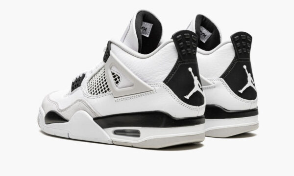 Air Jordan 4 Military Black - Image 3