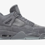 Air Jordan 4 Retro KAWS - Cool Grey