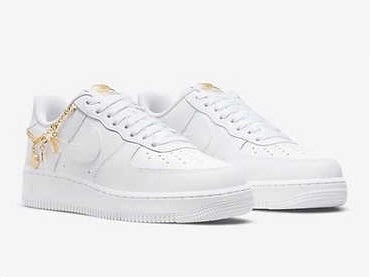 Air Force 1 ’07 LX Lucky Charms  White