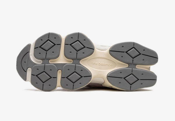 New Balance 9060 "December Sky" sneakers - Image 5