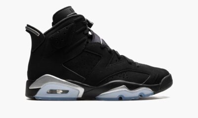 Air Jordan 6 Chrome 2022