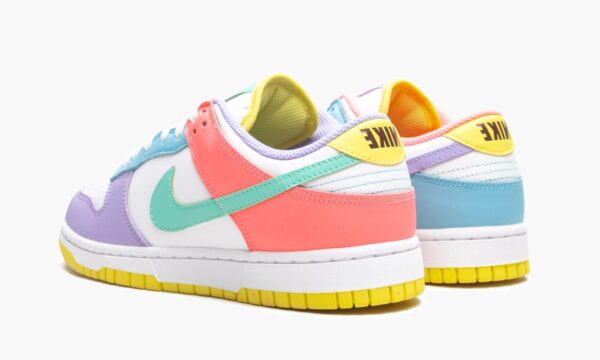 Nike Dunk Low SE wmns Easter - Image 3